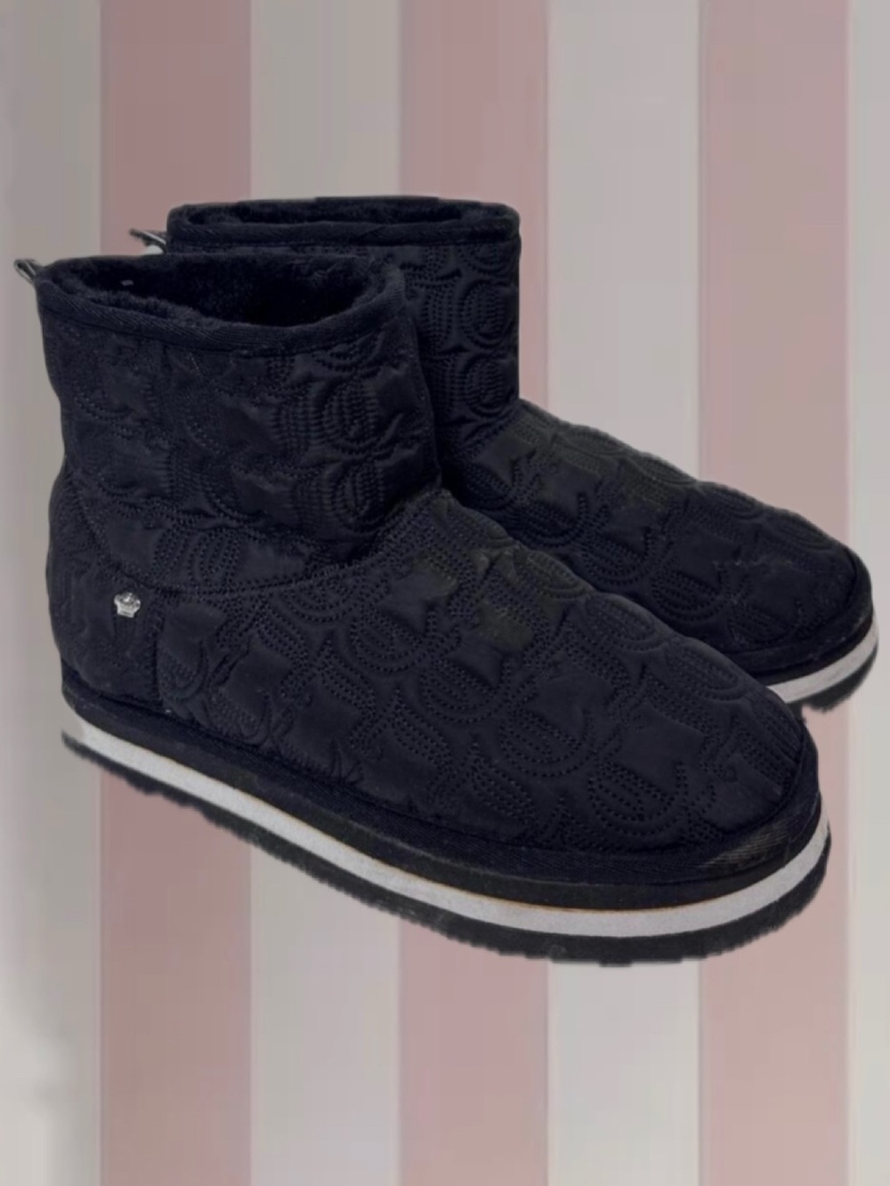 Juicy Couture Women's black Boots